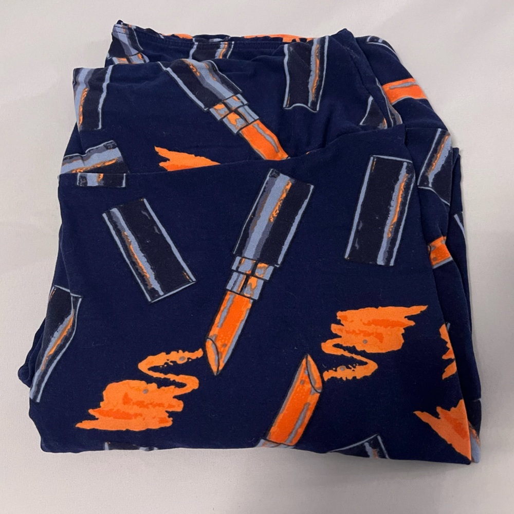 Lula Roe TC leggings, never worn.